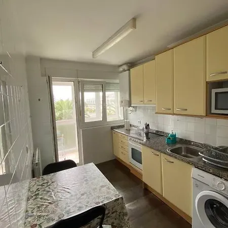 Apartamento Amplio Piso En La Segunda Playa Del Sardinero Con Ascensor Santander